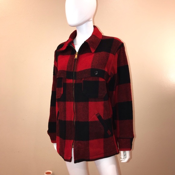 Woolrich Wool Coat Jacket Womens Size M Red Black Buffalo Plaid USA Made - Picture 14 of 16